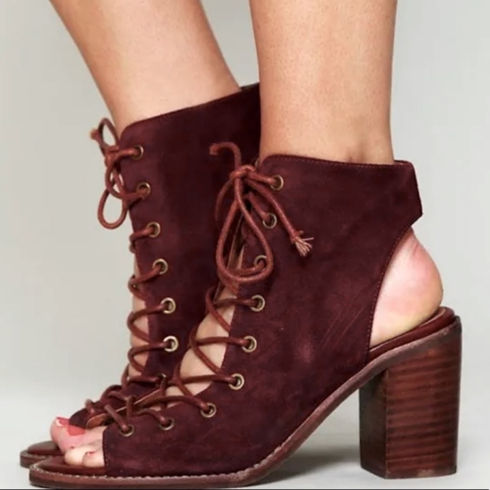 Jeffrey Campbell x Free People Minimalist Lace Up Suede Heels Size 8 in Berry